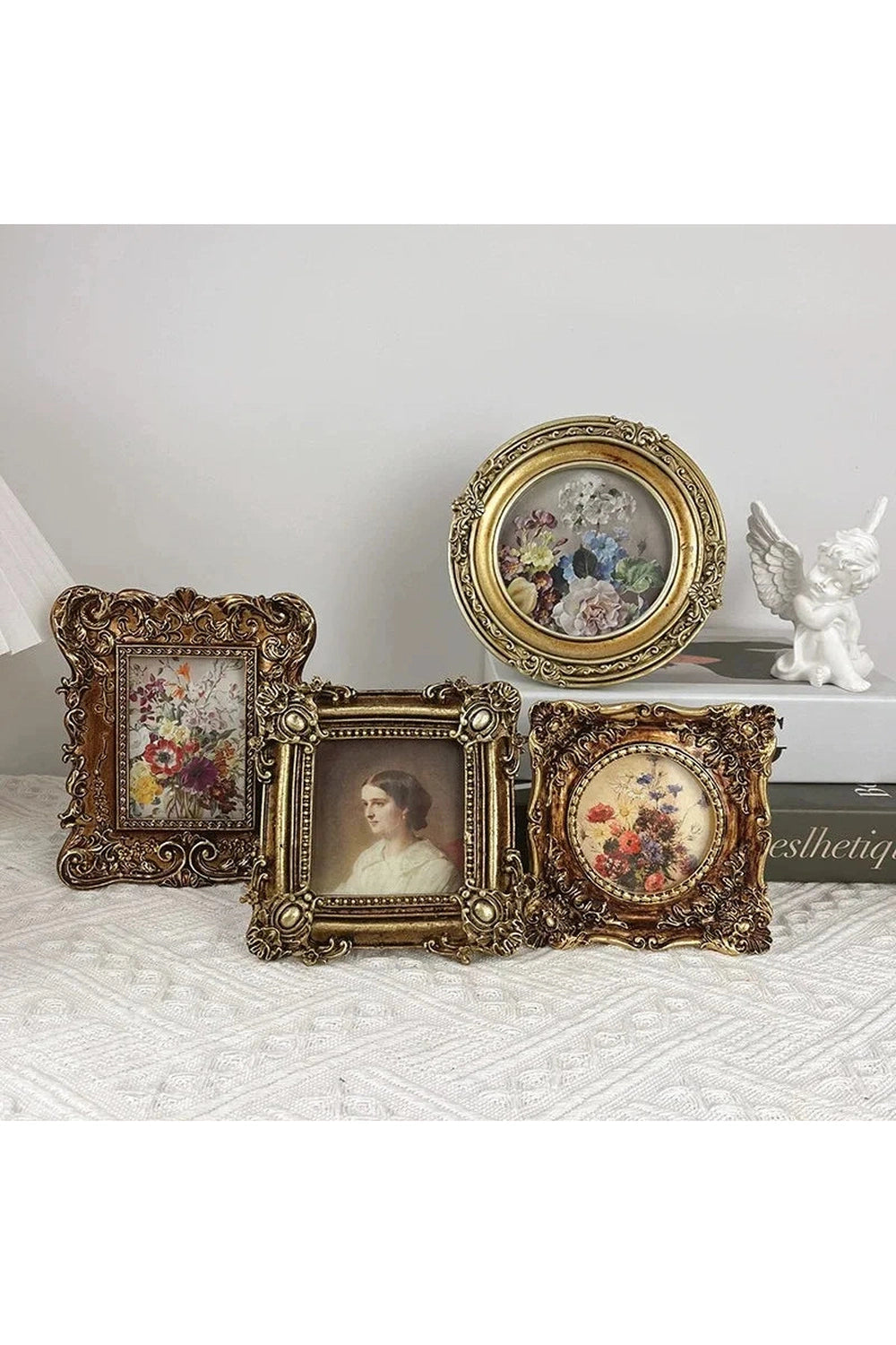 Mini Round Antique Frame