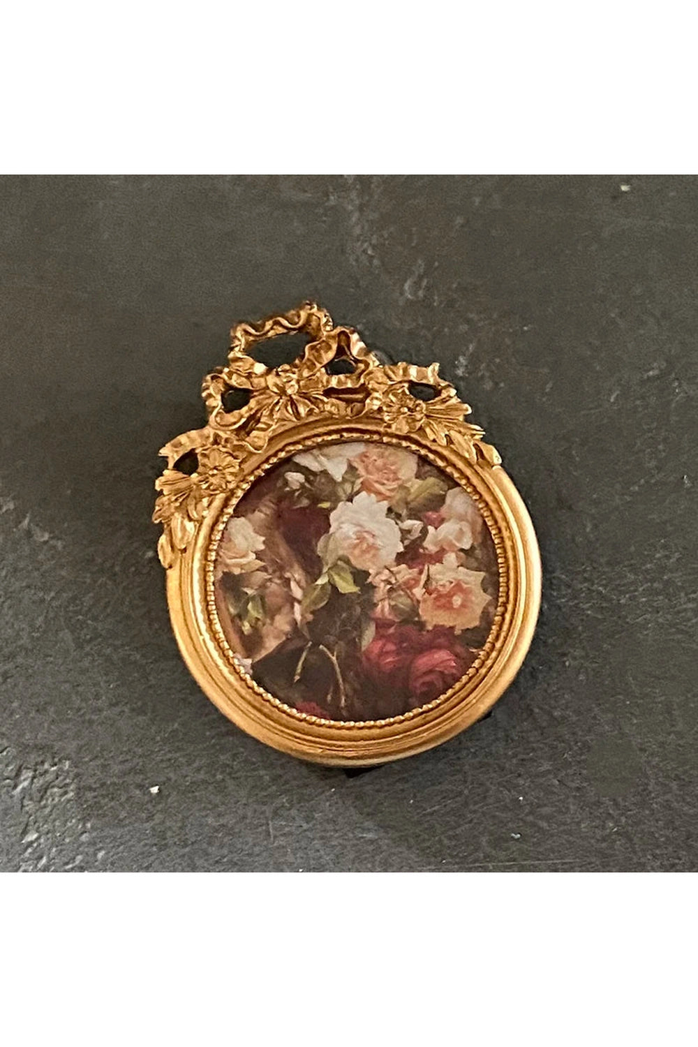 Golden Round Carved Frame