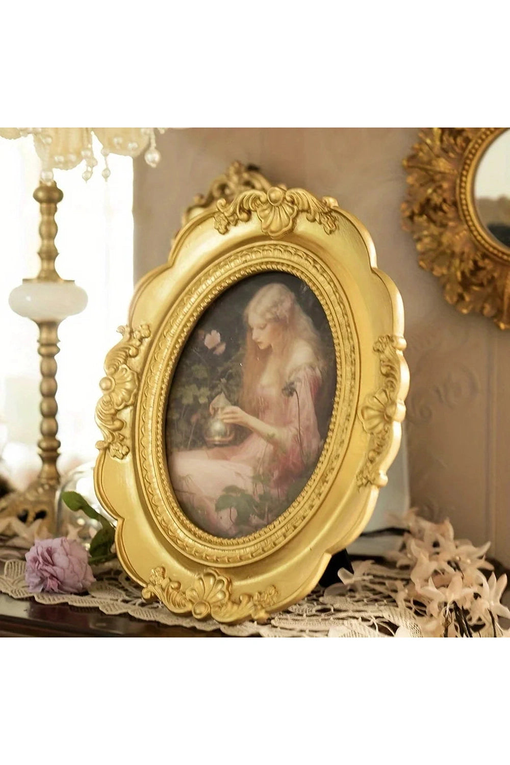 Art Gift Golden Oval Frame