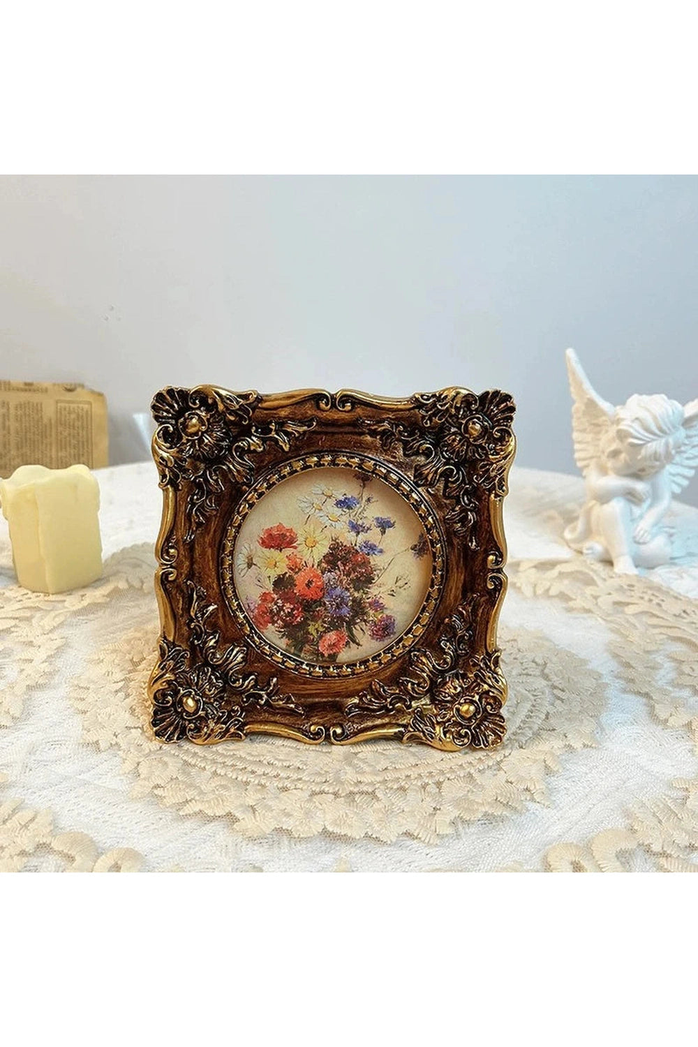 Mini Round Antique Frame