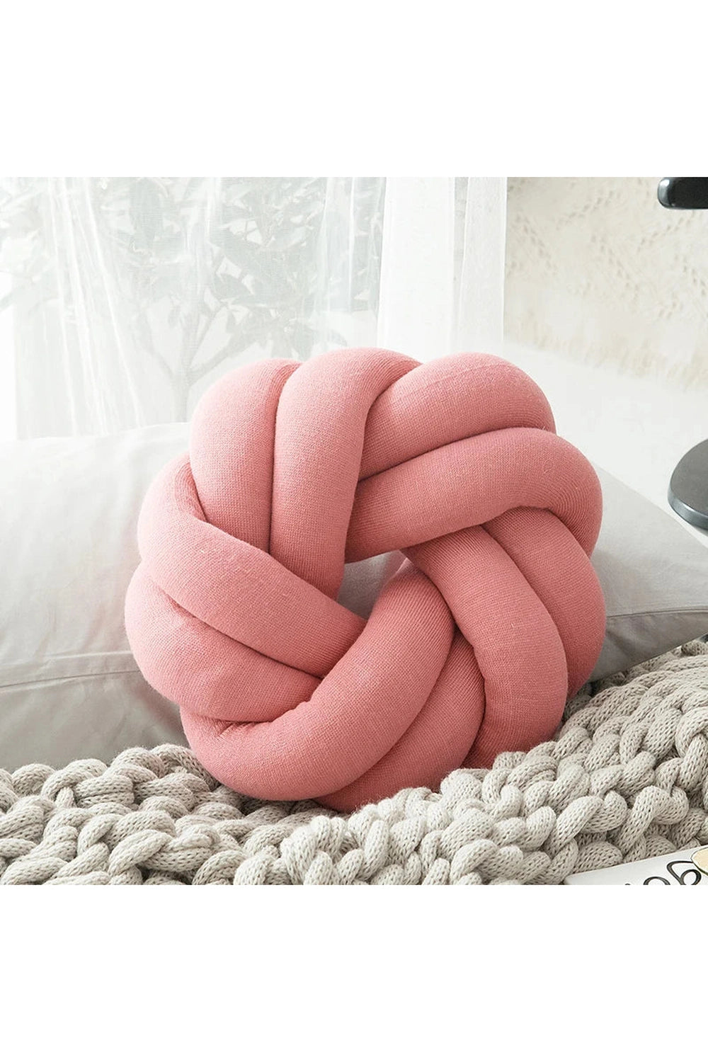 Hand Knot Lumbar Pillow