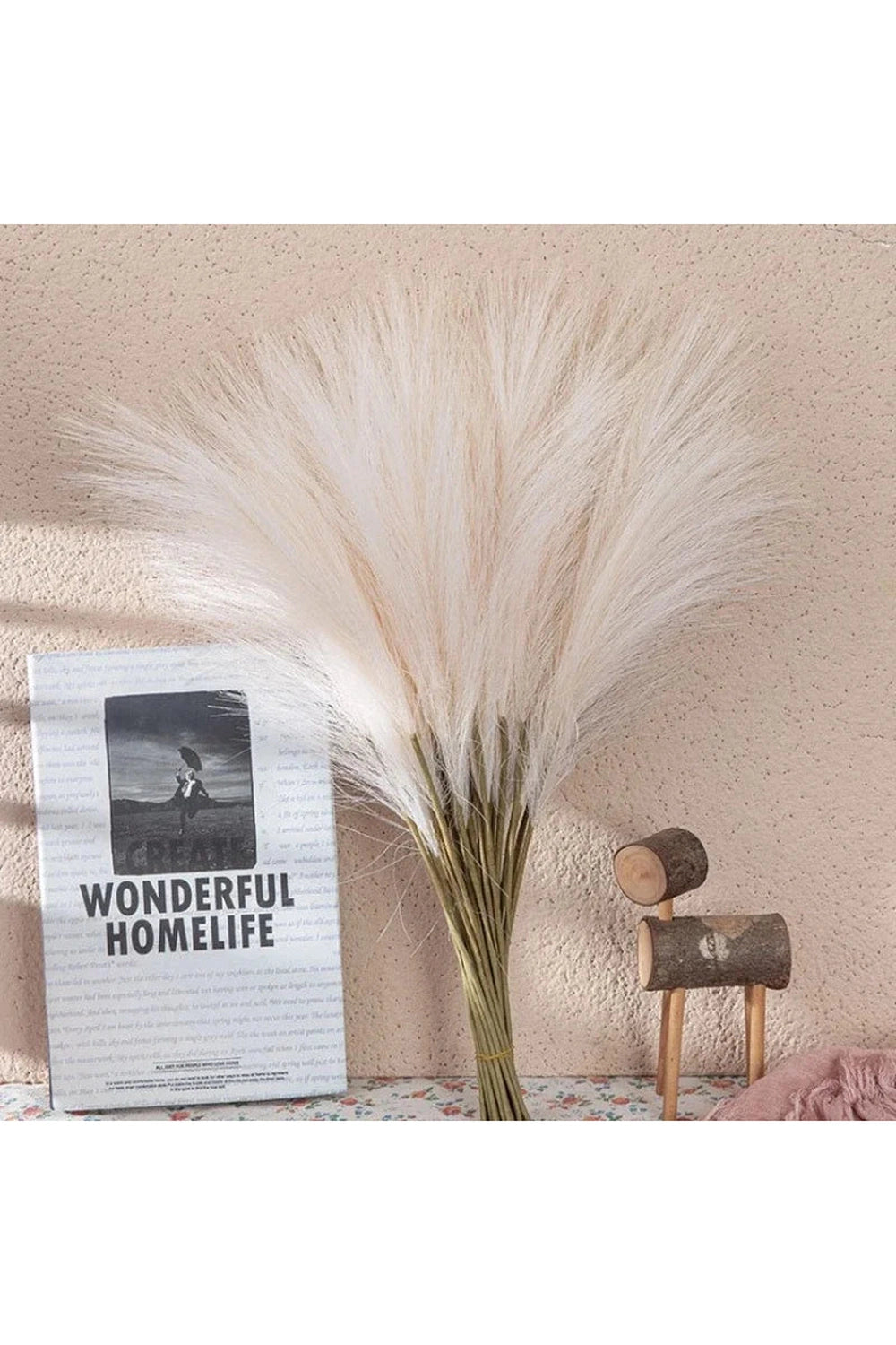 Fluffy Pampas Grass Decor