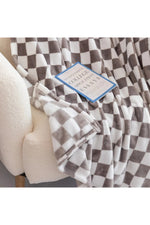 Cozy Checkered Fleece Blanket