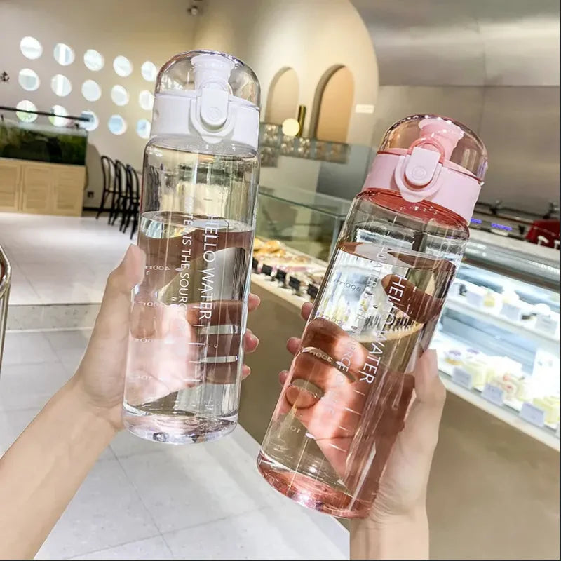 Botellas de hidratación Chic con tapa abatible