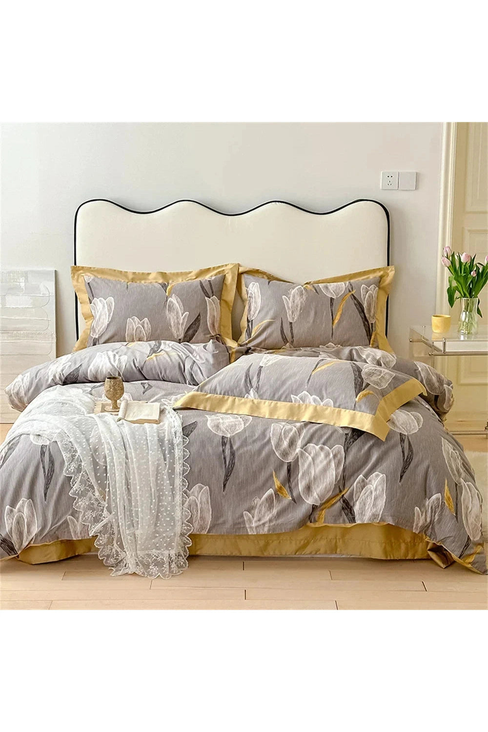 Soft Flowers Bedding Set