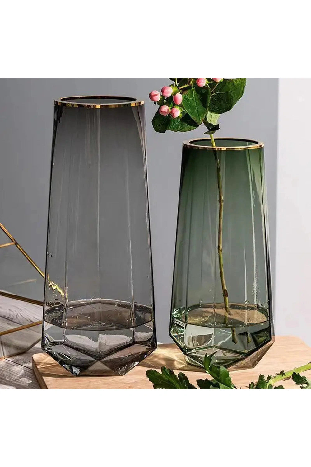 Transparent Glass Flower Vase