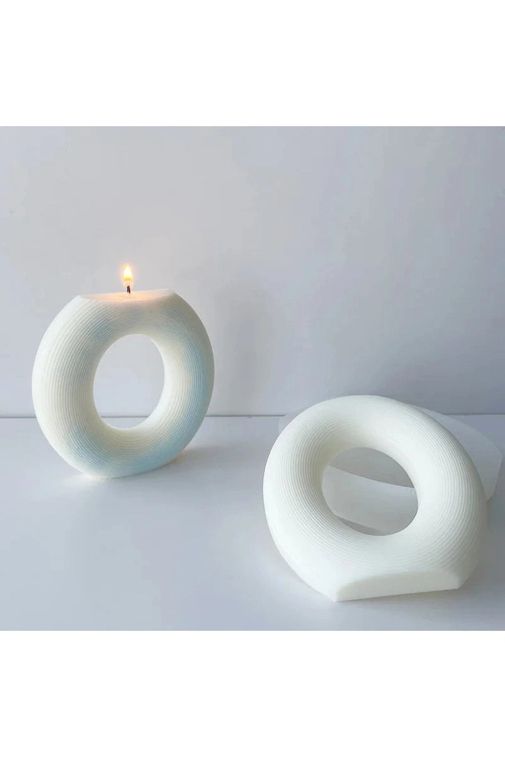 Round Stripe Candle Mold DIY