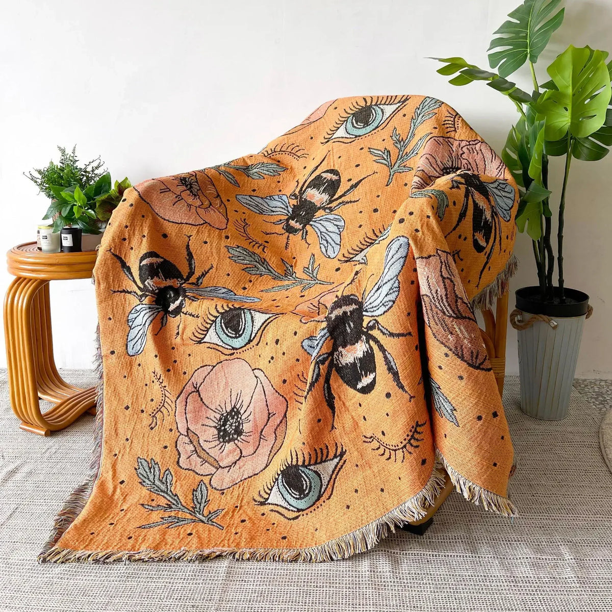 Manta de jardín con diseño de abejas y ojos estilo boho