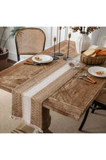 Elegant Tablecloth Runner - Light Academia