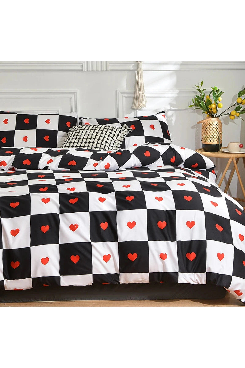 Monochrome Double Bedding Set