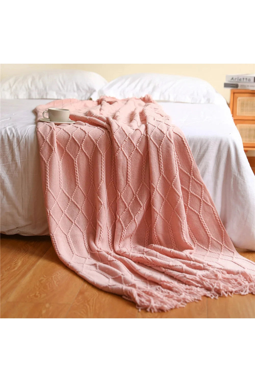 Cozy Diamond Knit Throw Blanket