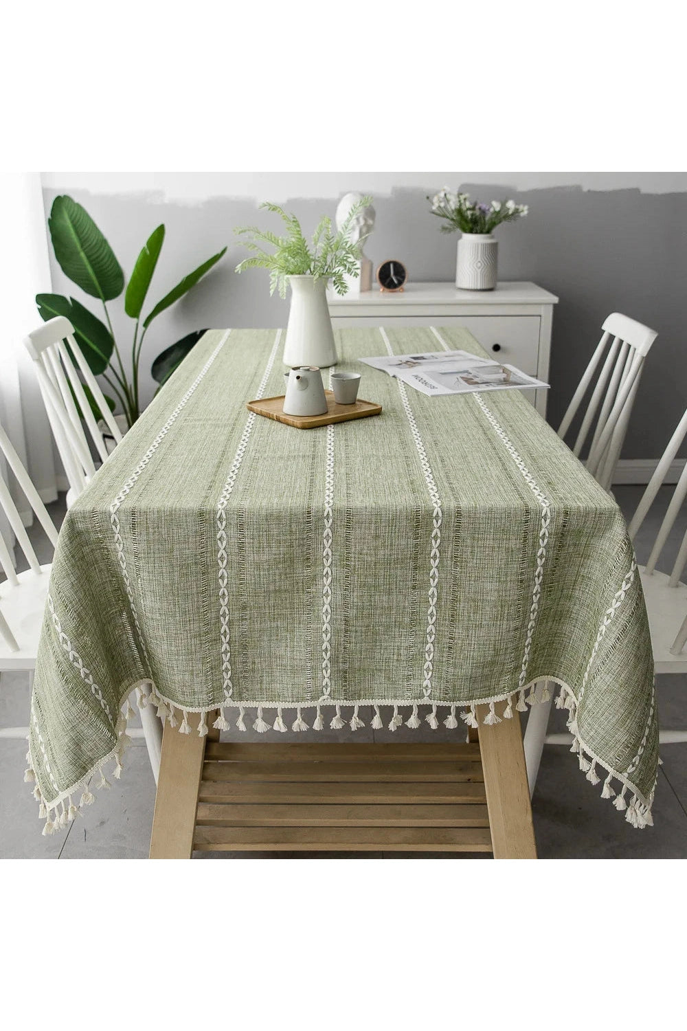 Green Rustic Tassel Tablecloth