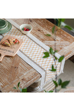 Elegant Tablecloth Runner - Light Academia