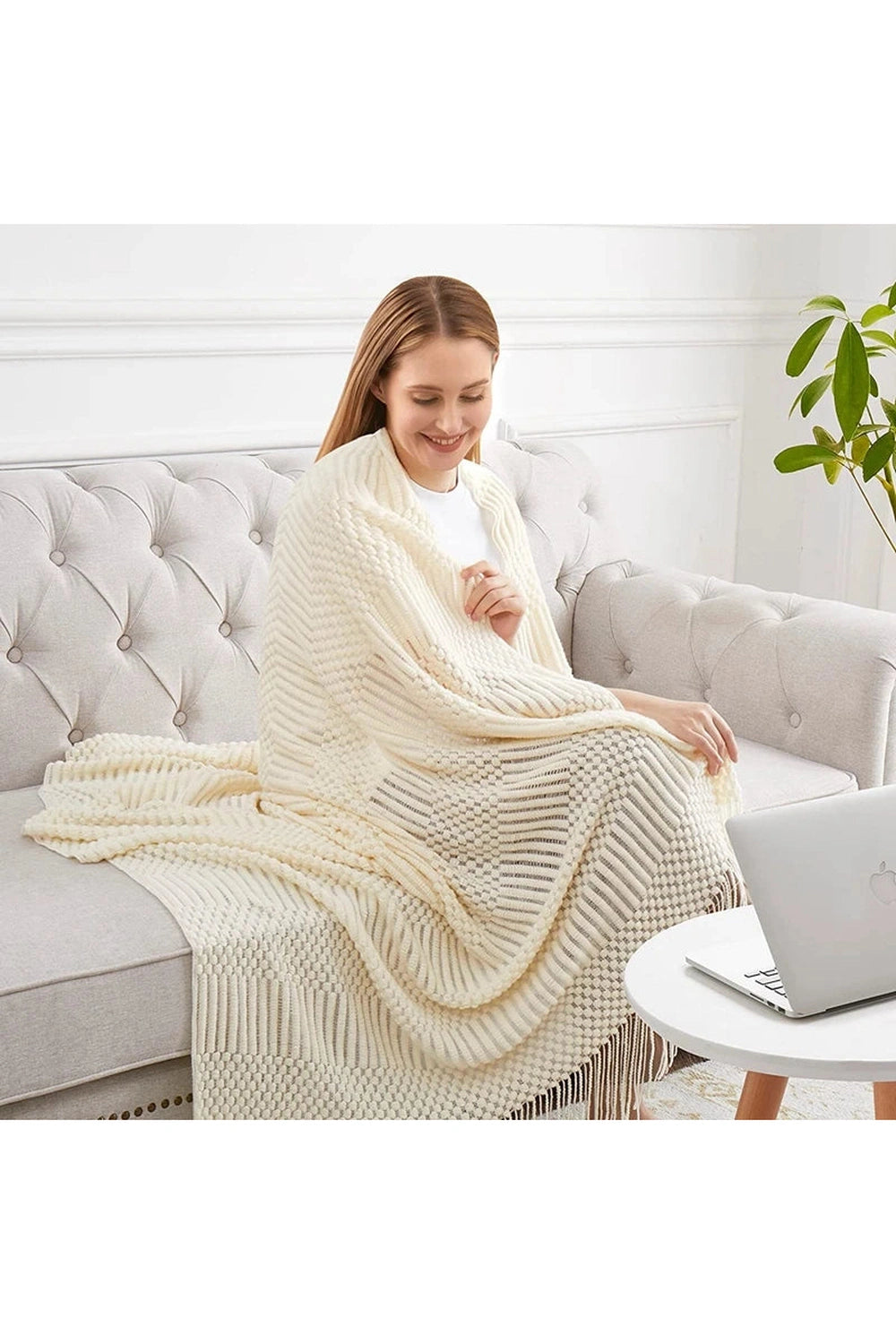 Cozy Cream Fringe Throw Blanket