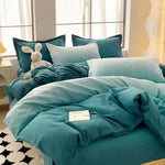 Simple Gradient Blue Bedding Set