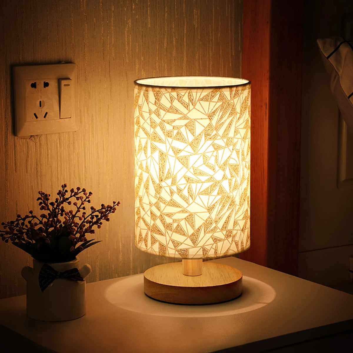 Golden Glow Leaf Table Lamp