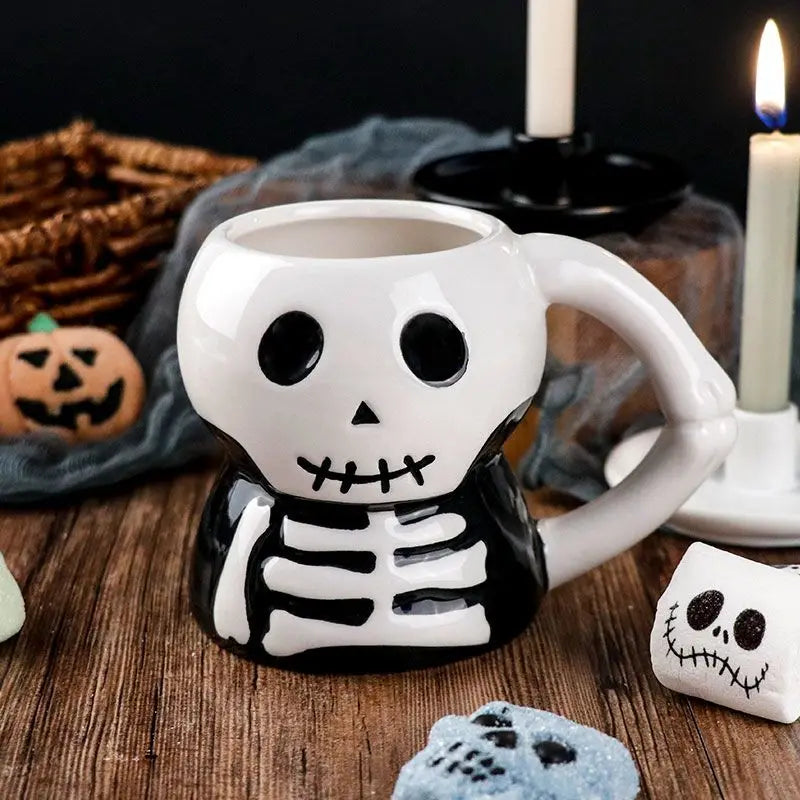 Taza de cerámica con calavera de Halloween