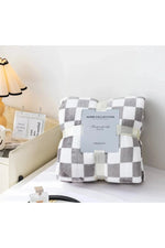 Cozy Checkered Fleece Blanket