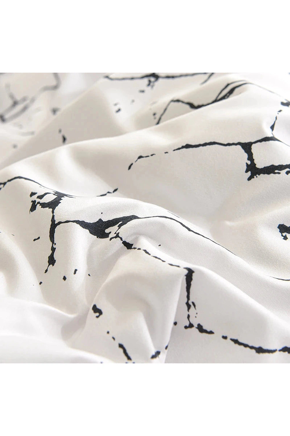 Monochrome Double Bedding Set