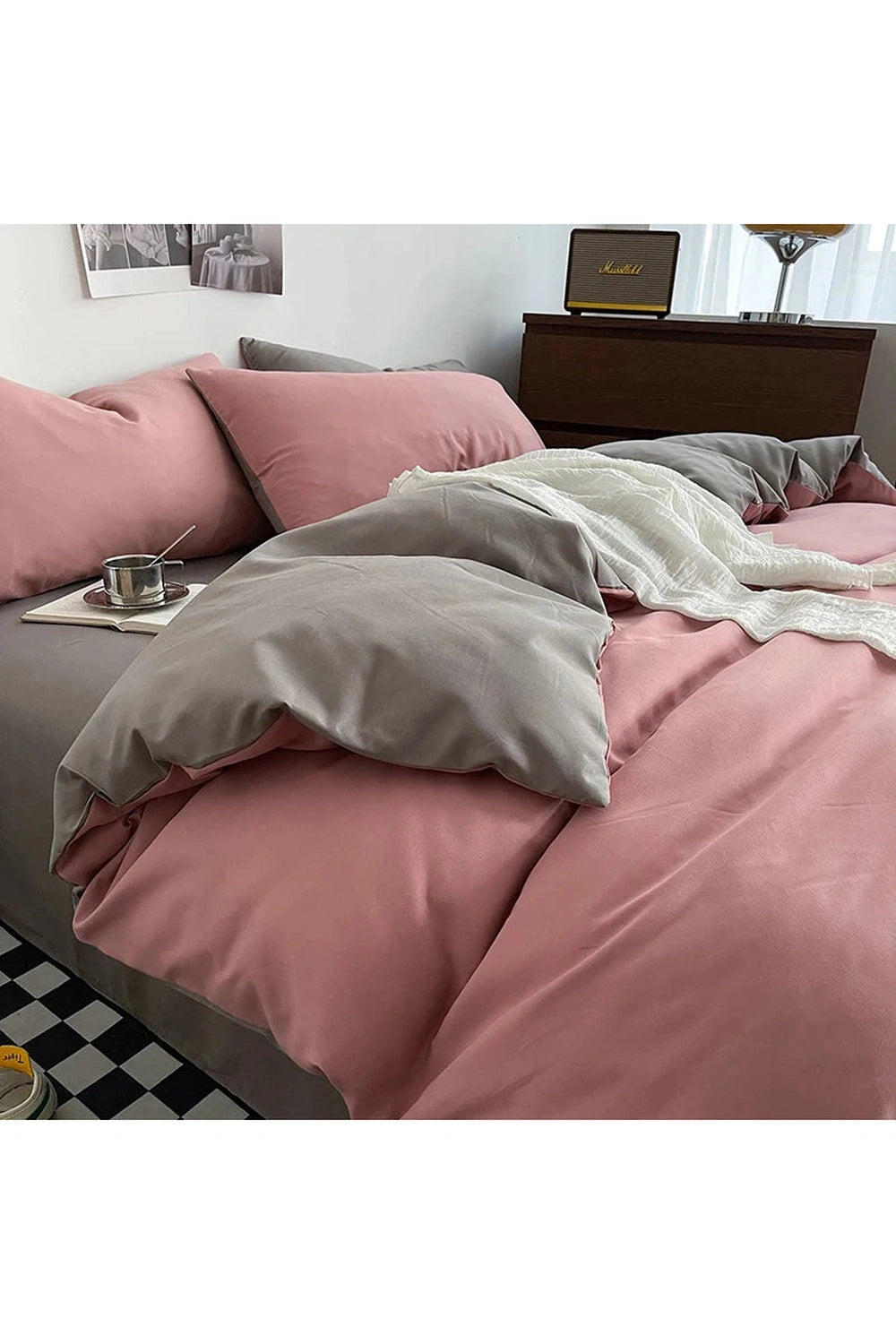 Soft Skin-Friendly Bedding Set