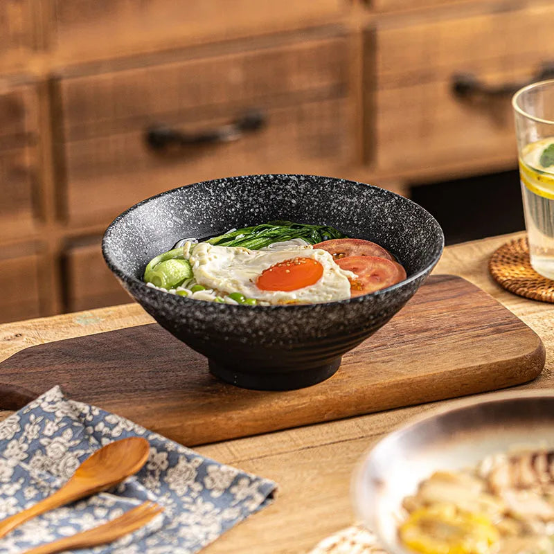 Cuenco de cerámica para fideos