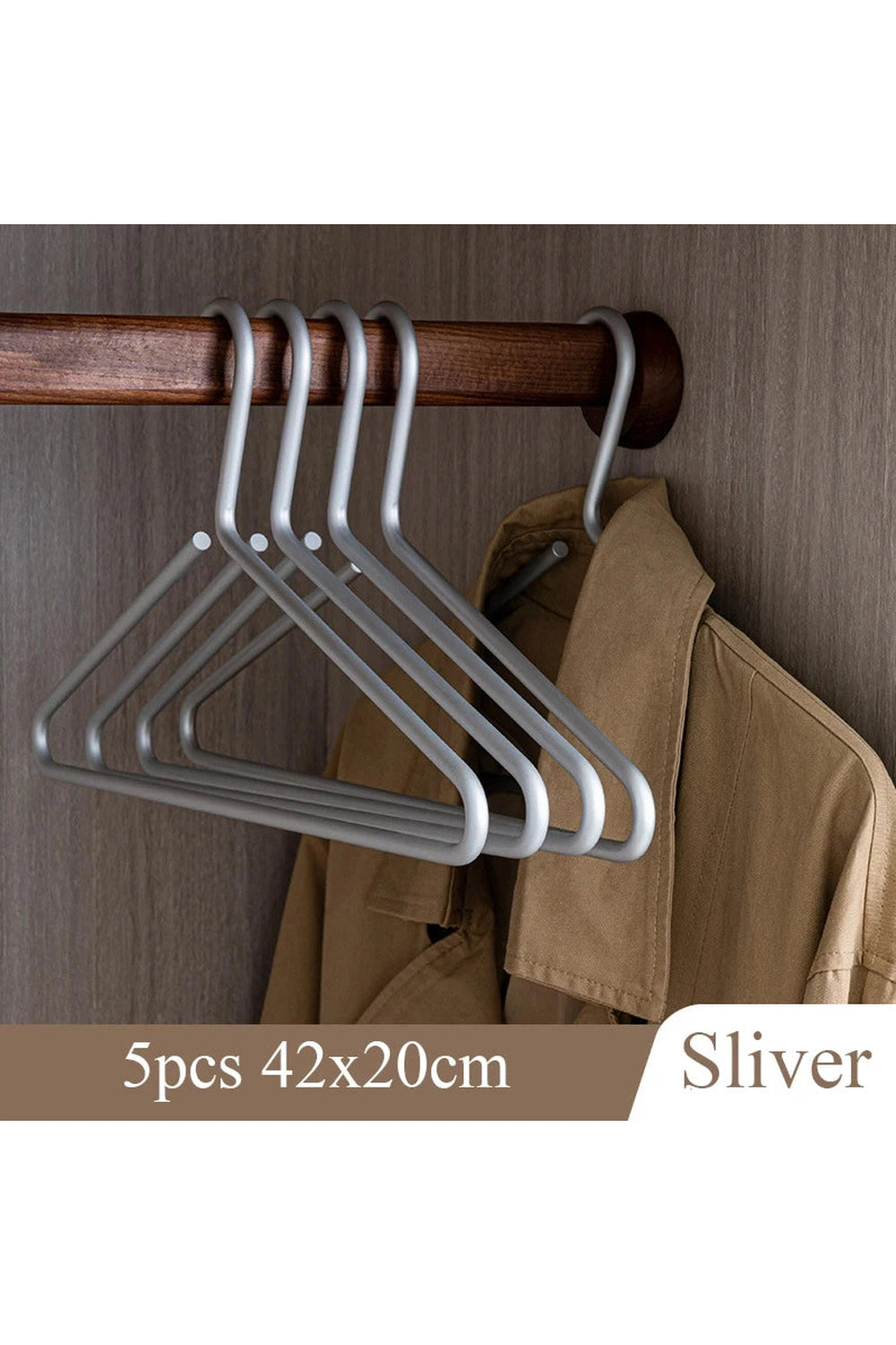 Sleek Gold Wardrobe Hangers