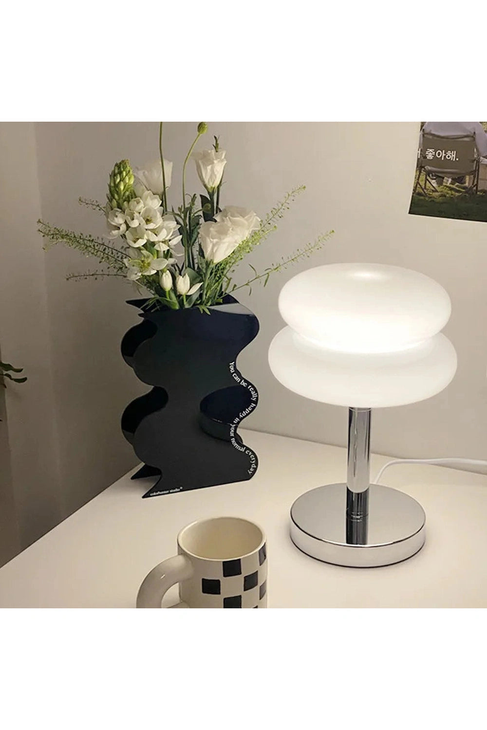 Egg Tart Glass Desk Lamp