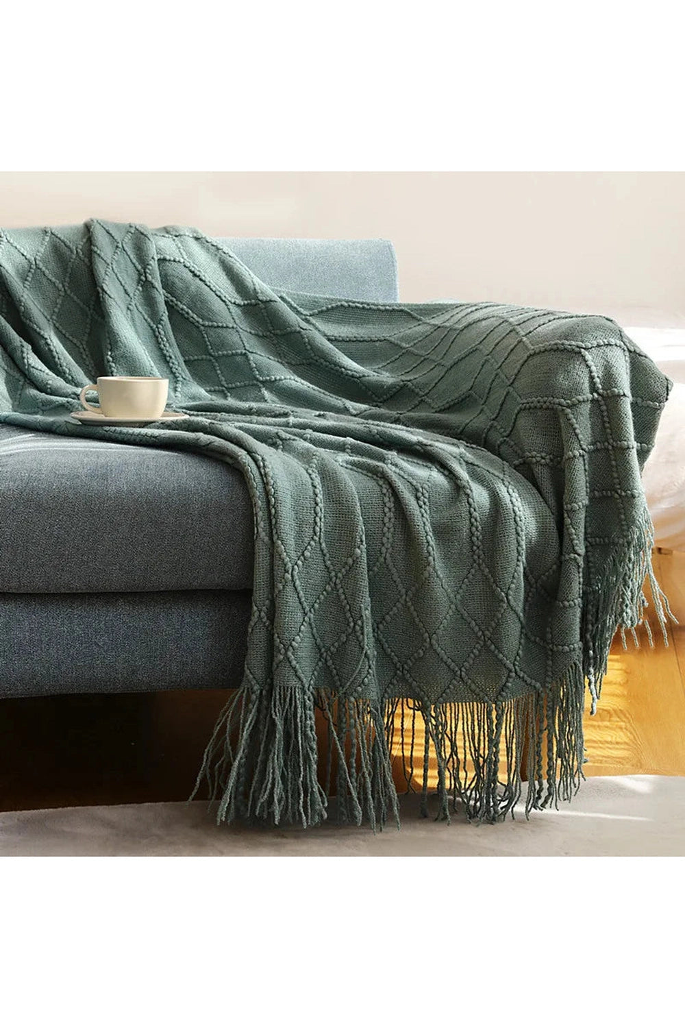 Cozy Diamond Knit Throw Blanket