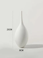 Noir & Blanc Elegance Vases