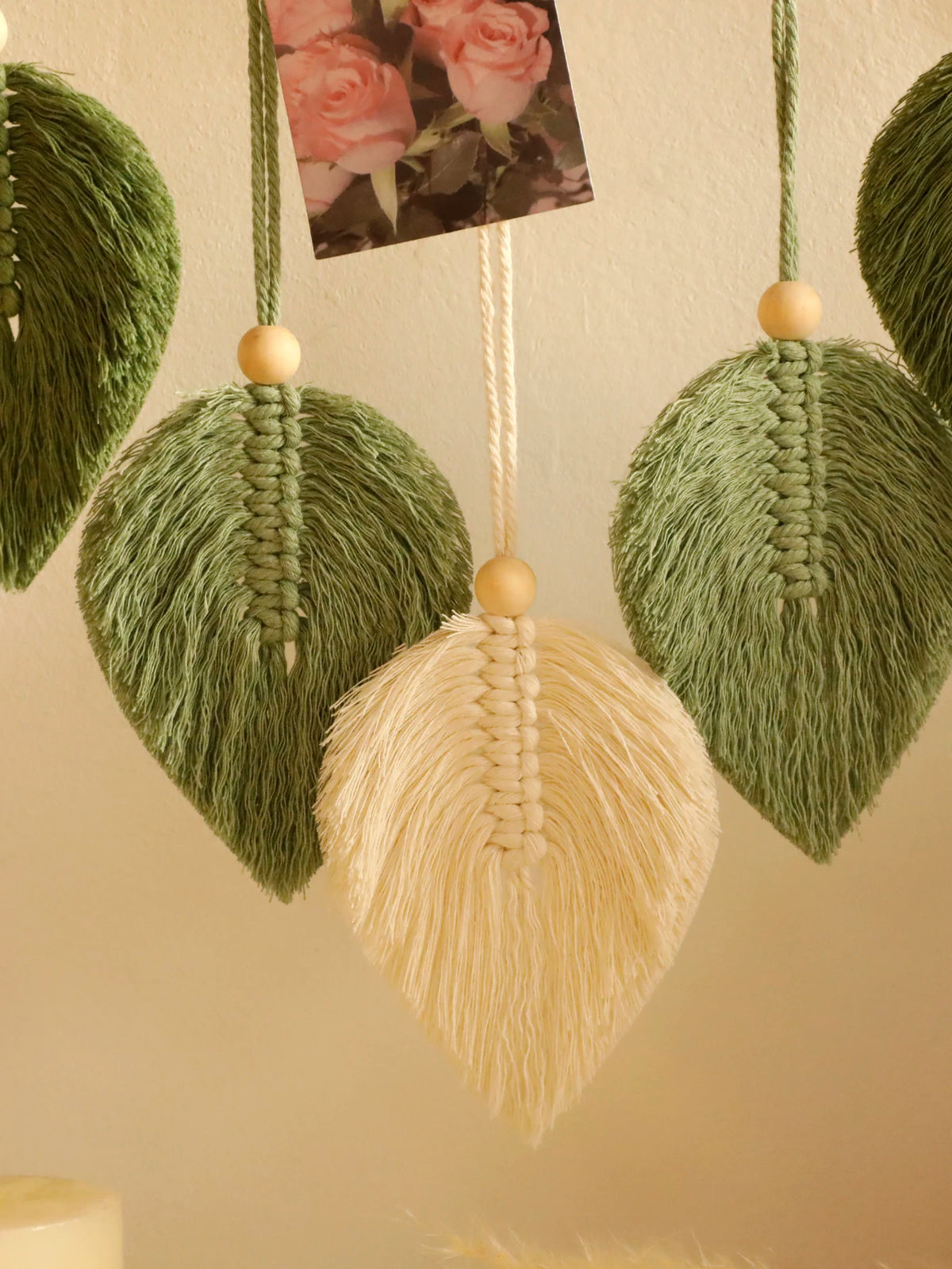 Boho Macramé Leaf Hanging Shelf