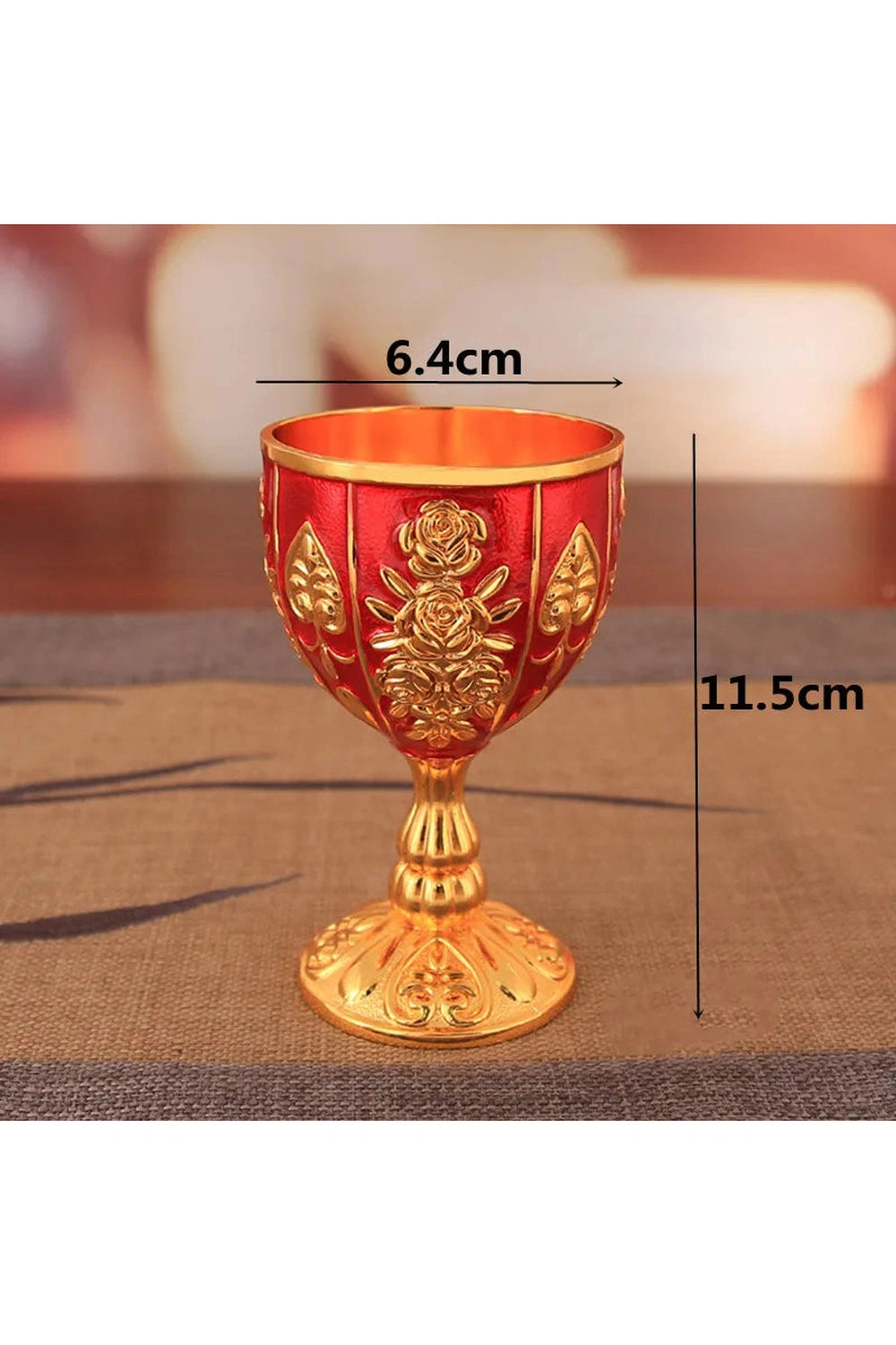 Dragon Relievo Wine Goblet