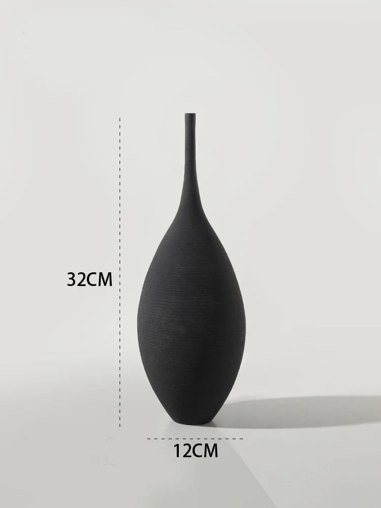 Noir & Blanc Elegance Vases