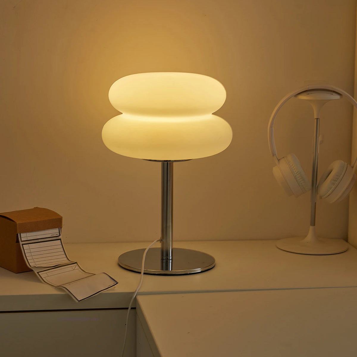 Modern Cloud Stacked Table Lamp