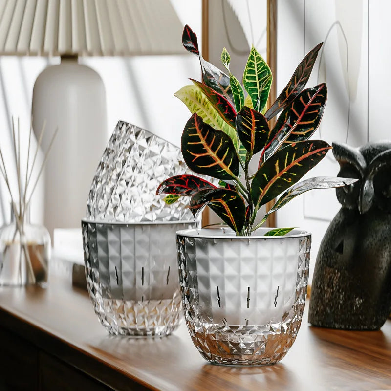 Diamond Gleam Plant Pots