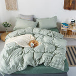 Minimalist Comforter Bedding Ensemble