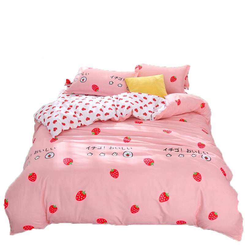 Strawberry Pattern Bedding Set