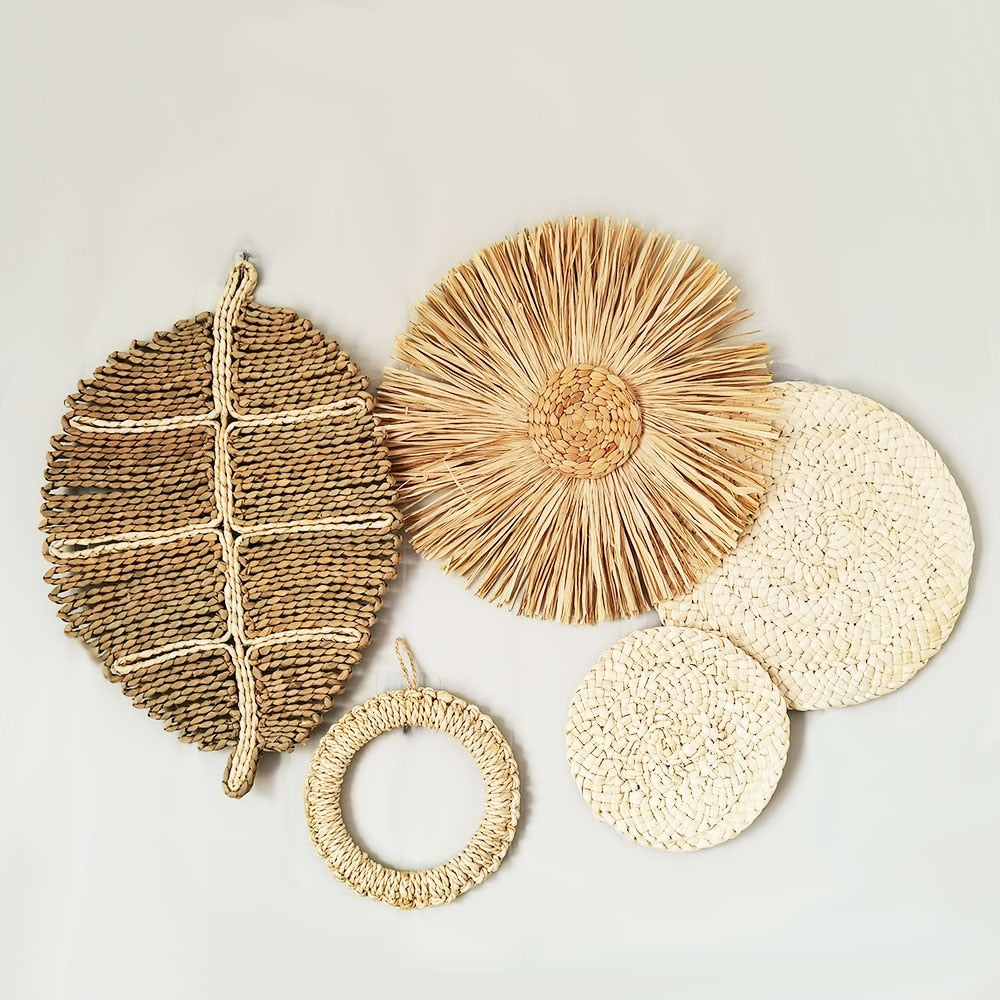 Light Academia Wicker Plate