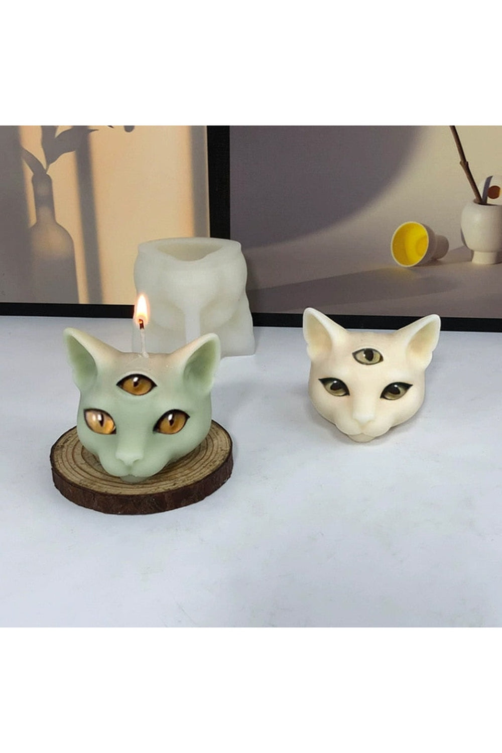 Three-Eyes Cat Unique Candle Mold