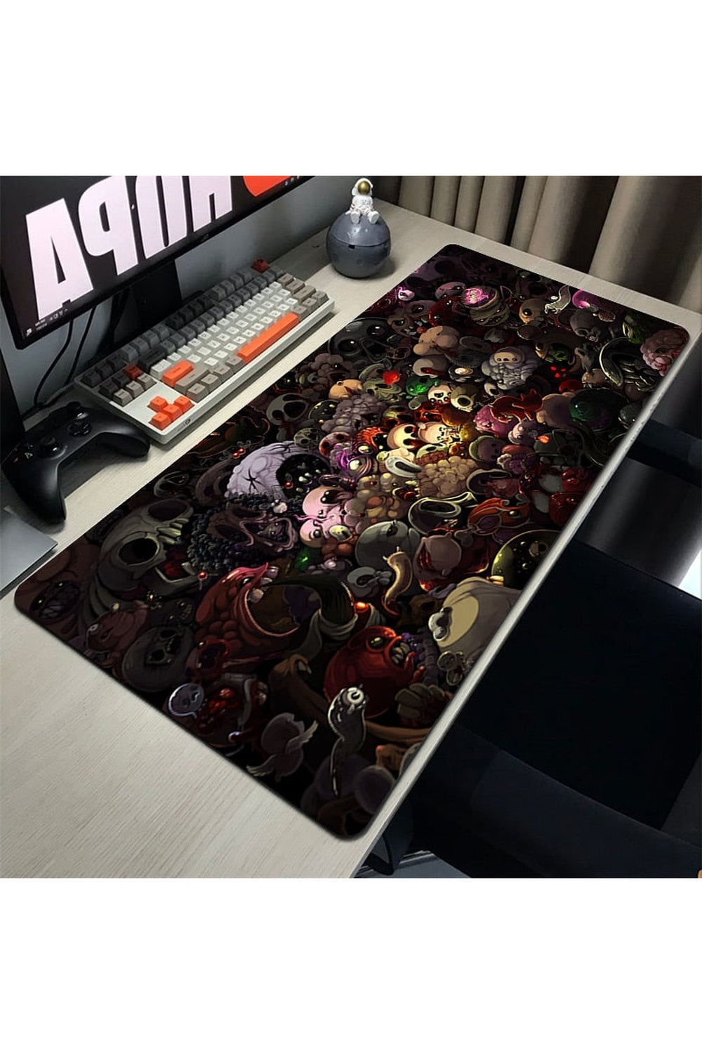 Isaac XXL Gaming Deskmat