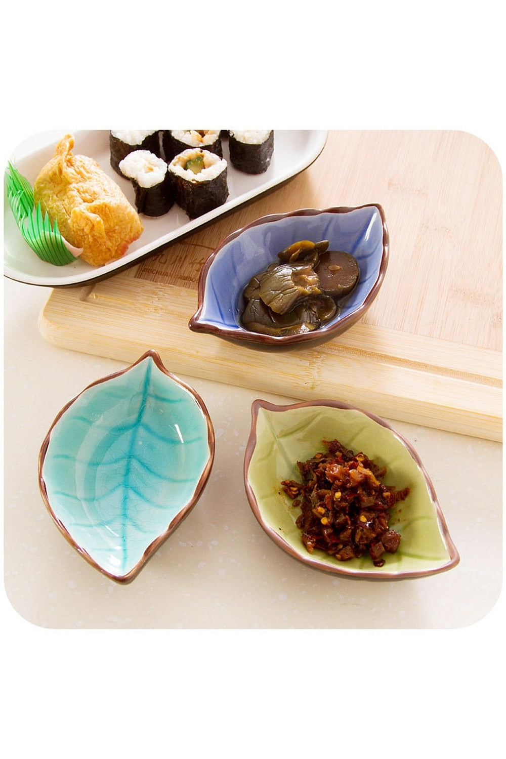 Leaf Motif Sauce Dish