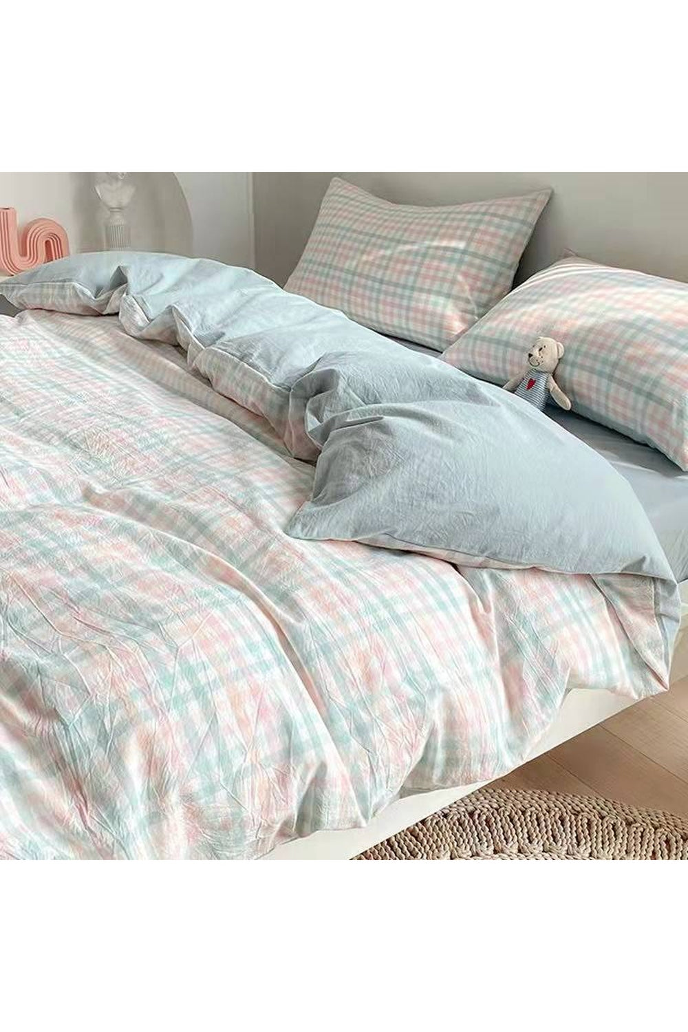 Soft Checkerboard Bedding Collection