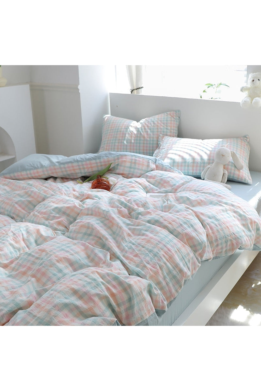 Warm and Cozy Bedding Set