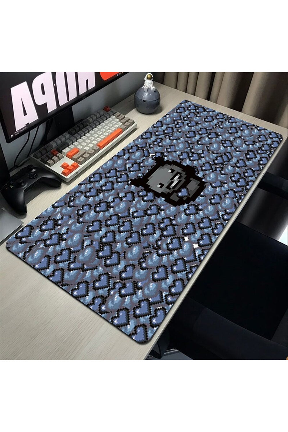 Isaac XXL Gaming Deskmat