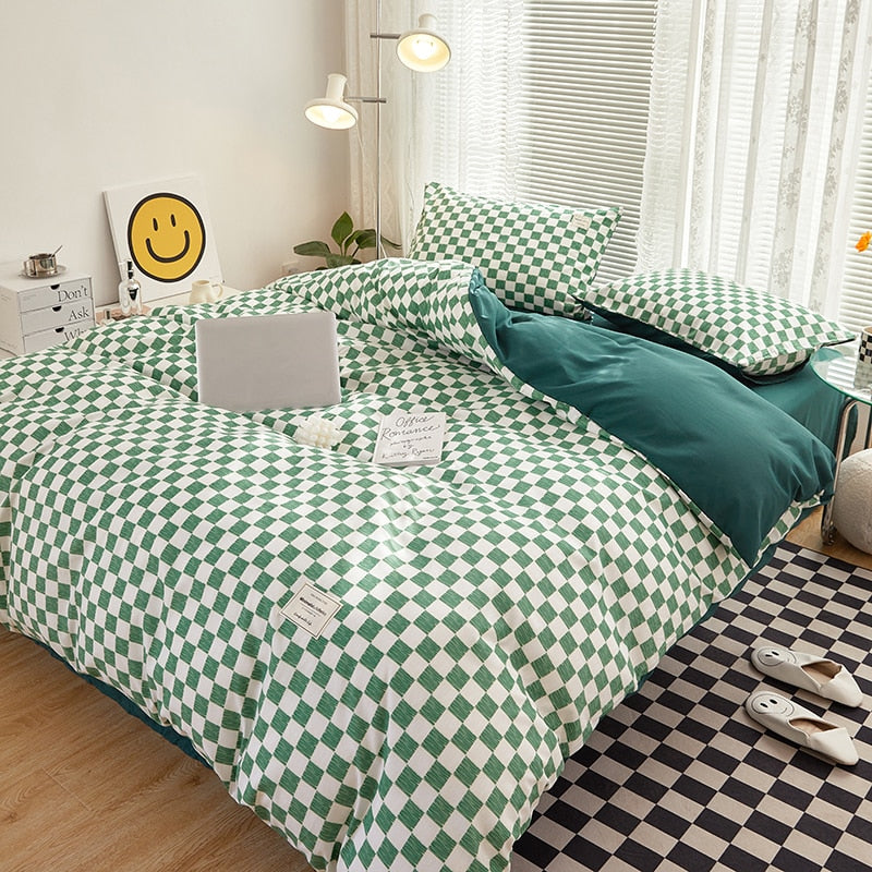 High-Quality Plaid Queen Bedding Set