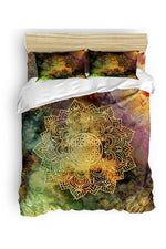 Mesmerizing Trippy Rainbow Bedding