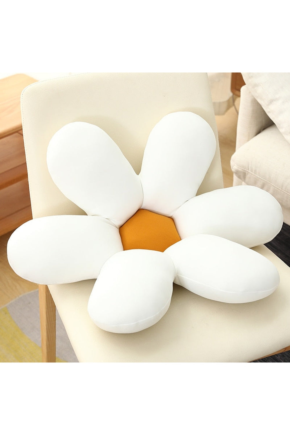 Nordic White Daisy Flower Pillow