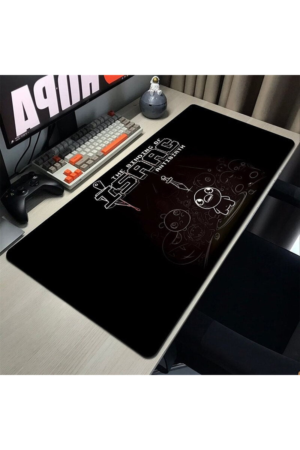 Isaac XXL Gaming Deskmat