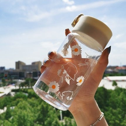 Daisy Motif Hydration Bottle