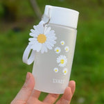 Aesthetic Daisy Water Bottle