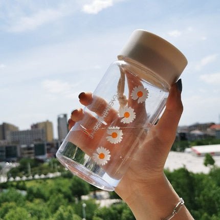 Daisy Motif Hydration Bottle